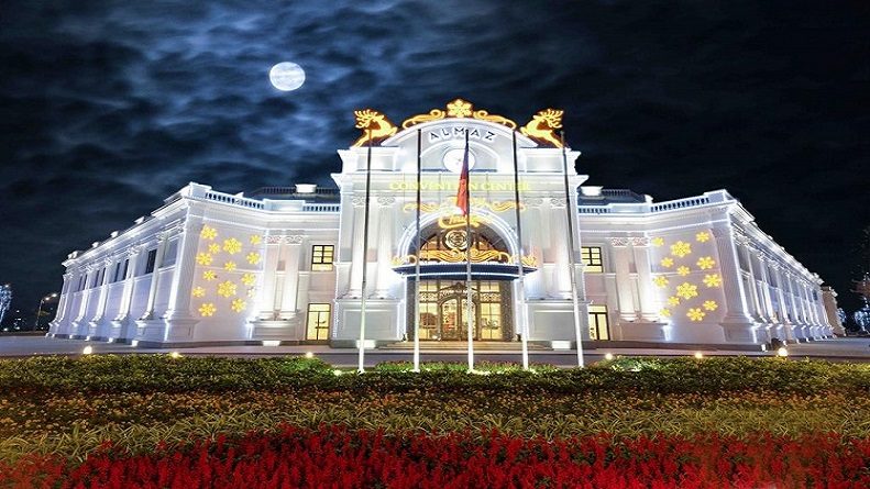 Trung tâm hội nghị Almaz