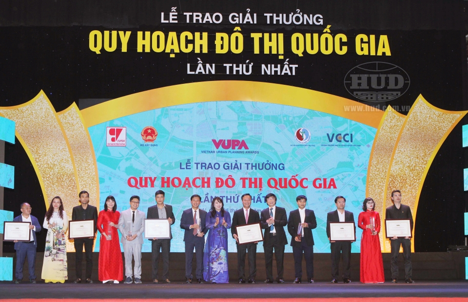 giải thưởng CĐT HUD đạt được -2